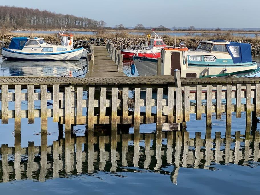 Eskaerhus Pa Tasinge, Taet Pa Svendborg - Afdeling Med Egen Indgang Lägenhet Troense Exteriör bild