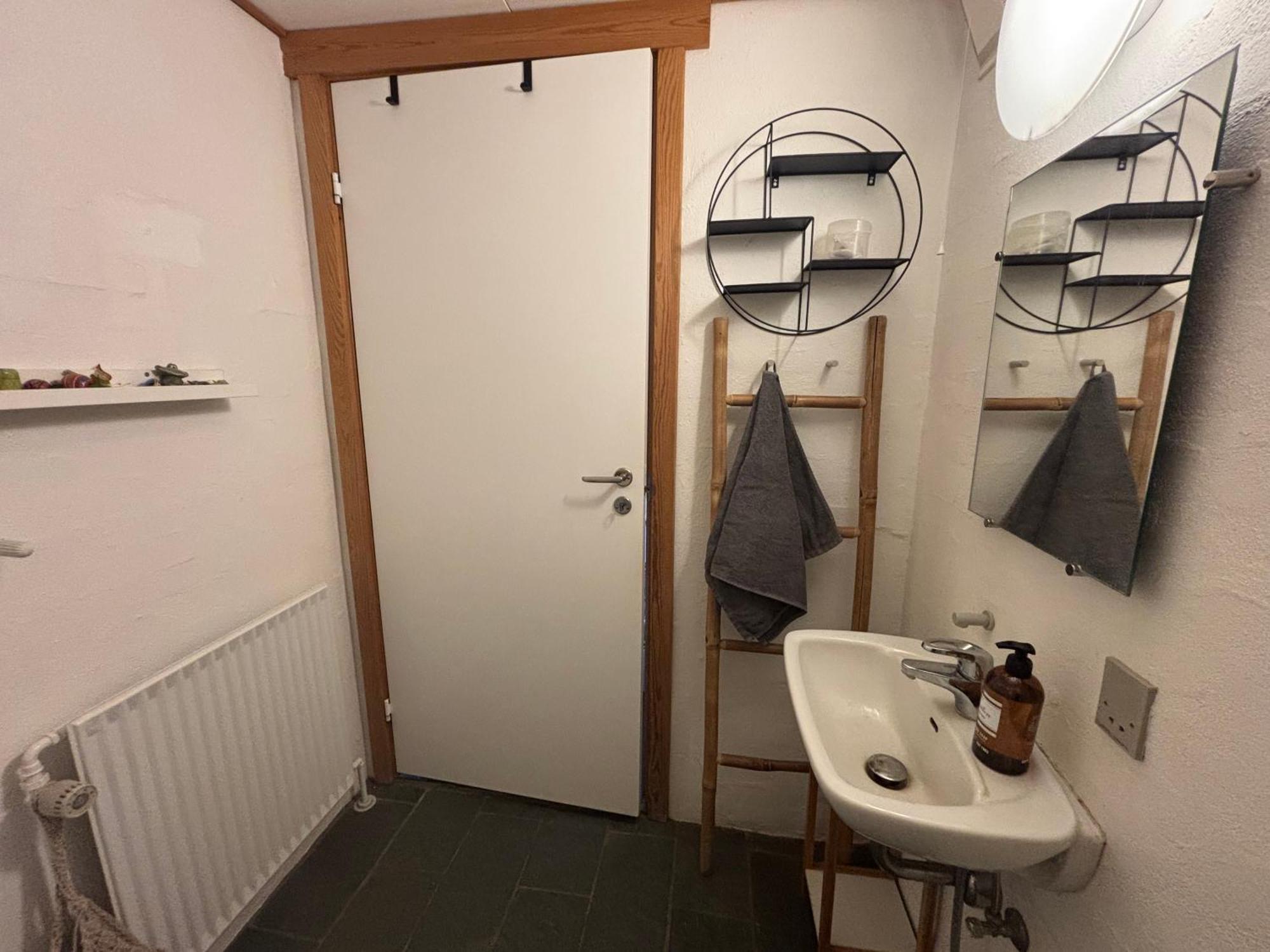Eskaerhus Pa Tasinge, Taet Pa Svendborg - Afdeling Med Egen Indgang Lägenhet Troense Exteriör bild